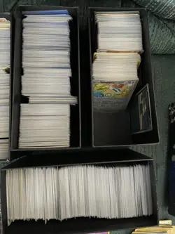 1000 POKEMON RANDOM CARDS Premium Collection Lot W/ 125 FOILS & RARES! - Image 2