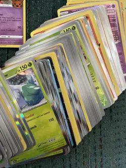 1000 POKEMON RANDOM CARDS Premium Collection Lot W/ 125 FOILS & RARES! - Image 4