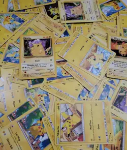 10x Pokemon PIKACHU CARDS NM Card Variety Set NO DUPLICATES - Image 1