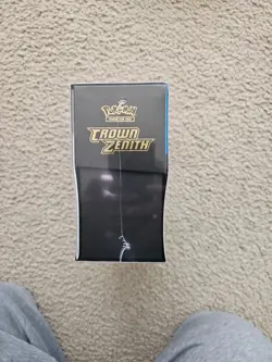Pokemon TCG Crown Zenith Elite Trainer Box Lucario New Factory Sealed Near Mint 820650851476 - Image 4
