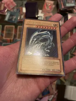 Yugioh PORTUGUESE 1st Edition Ultra Rare Blue-Eyes White Dragon DIK-P001 NM - Image 5