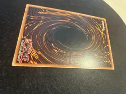 Yu-Gi-Oh! TCG Blue-Eyes White Dragon SKE-001 1st Edition Super Rare NM - Image 3