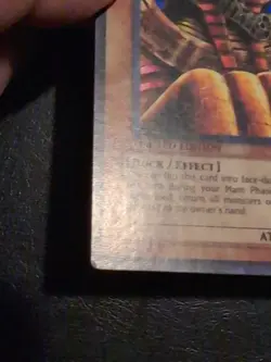 Yu-Gi-Oh! SECRET RARE CARD GUARDIAN SPHINX MC2-EN001 LP - Image 4