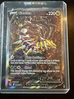 Pokemon TCG Giratina v 186/196 2022 Lost Origin Alt Full Art Mint/Nm Condition - Image 1