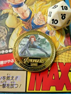 AVENGERS GOLD METAL COIN CARD M100 CARTE MEDAL PIECE #8 BLACK WIDOW NEUF MINT - Image 1