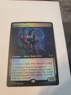 Likeness Looter (Extended Art) Wilds of Eldraine Foil - Image 1