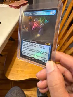 Ghostly Pilferer (Extended Art) Core Set 2021 Foil - Image 2