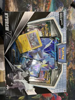 Pokemon Kyurem V Box - 4x Booster with 2 x Evolving Skies 2 x Lost Origin New - Image 2