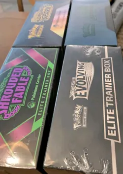 Pokemon TCG ETB Lot of 4: (3) Pokemon Center ETBs (1) ETBs. Evolving Skies! - Image 5