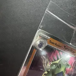 Team Rocket’s Tyranitar Pokemon Center Stamped Promo 096/182 Sealed MP - Image 4