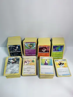 Pokemon Crown Zenith Bulk Lot - 700 Cards total (Mixed Lot) - Image 1