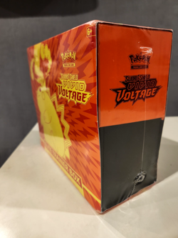 Sealed Pokemon elite trainer box sword & shield vivid voltage - Image 3