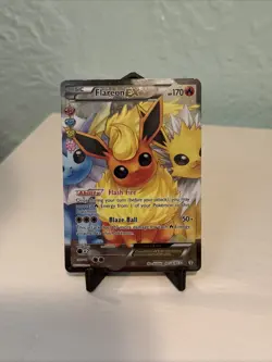 Pokemon TCG Flareon EX Ultra Rare Card RC28/RC32 Generations Radiant Collection - Image 1