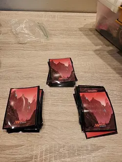 Unhinged Mountain Sleeves (75ct) Ultra Pro GAMING SUPPLY BRAND NEW ABUGames - Image 1