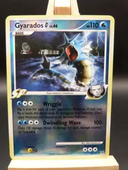 Pokemon Reverse Foil Card - Gyarados 30/127 (Platinum) - Image 1