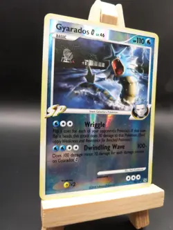 Pokemon Reverse Foil Card - Gyarados 30/127 (Platinum) - Image 2