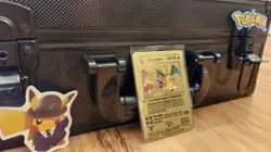 Charizard Pokemon - 1st Edition Shadowless - Goldversion First Edition Base Set - Image 2