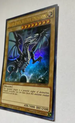 Yugioh Blue-Eyes White Dragon JMPS-EN002 Ultra Rare Limited Edition LP - Image 3