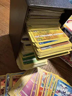 HUGE RARE & REVERSE HOLO POKEMON CARD LOT TCG. GREAT DEAL - Image 2