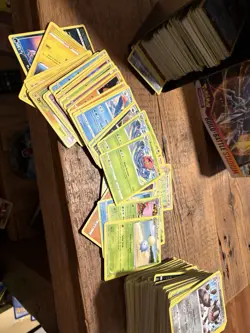 HUGE RARE & REVERSE HOLO POKEMON CARD LOT TCG. GREAT DEAL - Image 5