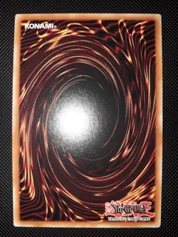 Yu-Gi-Oh! Beeren-Magier-Madchen, MVP1-DES14, Secret Rare, 1. Auflage, Near Mint - Image 2
