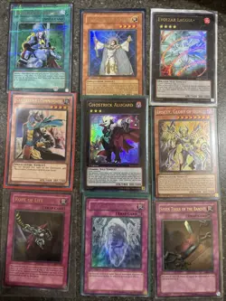 Yu-Gi-Oh! TCG NINE HOLOS - Image 2