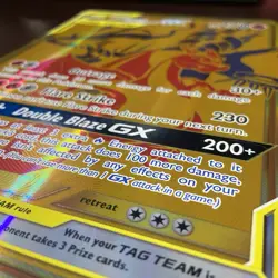 2021 Reshiram & Charizard GX Gold SM247 Black Star Promo JUMBO Pokemon Card - Image 2