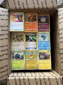 2850 Pokemon Cards Lot Random Commons Uncommons Lot All English - Image 1