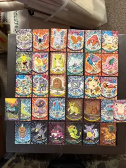 Pokemon Topps Cards Lot Of 32 (8 Foil 24 Non Foil) See Pics A Few Condition - Image 1