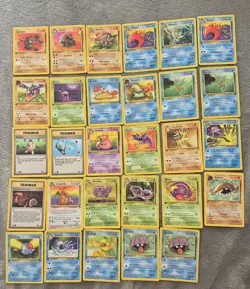 Vintage Pokemon Fossil 1st Edition Lot Non Holo (29 Card Lot NM-MINT) - Image 1