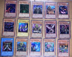Yu-Gi-Oh! TCG Vintage Holo 51 Card Lot - Image 2