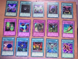Yu-Gi-Oh! TCG Vintage Holo 51 Card Lot - Image 3