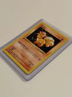 1st Edition Shadowless Vulpix 68/102 Base Set Pokemon Card - Image 3