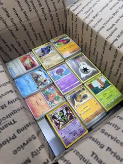 ?? 17lbs 4200+ UNSEARCHED Pokemon Bulk Lot! Some Holos & Vintage Cards LP/NM ? - Image 5