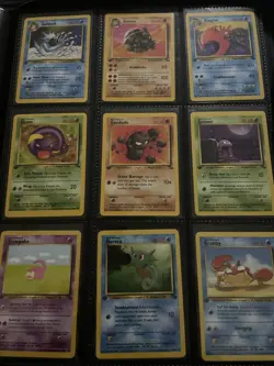 1st Edition Fossil Pokemon Cards 16 Total Lot Uncommon And Common - Image 1