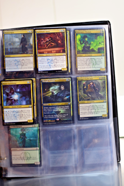 Binder of Magic The Gathering MTG Cards Mixed Bulk Lot #6 - Image 4