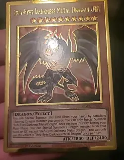 Red-Eyes Darkness Metal Dragon MGED-EN009 - Gold Rare - 1st Edition- NM - Image 2