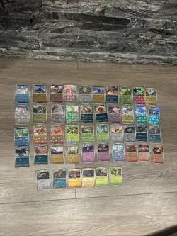 Pokemon TCG Black Bolt & White Flare Pokeball Lot of 40 Cards And 6 MB - NM/M - Image 1