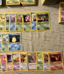 Vintage Pokemon Card Lot Multiple Sets 200+ Base Set Unlimited; Jungle; Fossil - Image 3