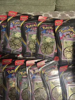 Lot Of 35 Assorted Booster Packs TCG Pokemon MTG Legacy Of The Master And 1 Batt - Image 3
