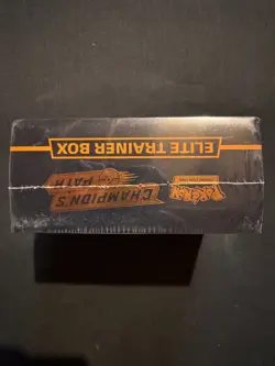2020 POKEMON CHAMPION'S PATH ELITE TRAINER BOX ETB FACTORY SEALED - Image 5