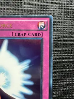 Yugioh! TCG Mirror Force YGLD-ENB33 Ultra Rare Unlimited NM Near Mint - Image 3