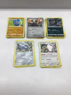 Pokemon (Lot of approx 1000) Assorted Trading Card Game Cards - Image 2