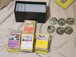 Pokemon Sword & Shield Random Card Lot of 500 Guaranteed 10 Ultra Rare Cards - Image 1
