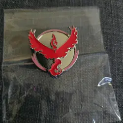 Pokemon Pin 2022 Pokemon Go Team Valor Collector's Pin - Image 1