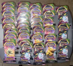 Pokemon TCG: Sword & Shield Vivid Voltage Sleeved Pack 36 Booster Packs - Image 1