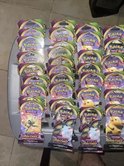 Pokemon TCG: Sword & Shield Vivid Voltage Sleeved Pack 36 Booster Packs - Image 3
