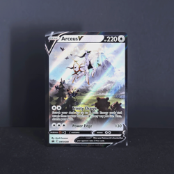 Arceus V SWSH204 Pokemon Sword & Shield Black Star Promo NM - Image 1