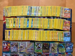 Vintage Pokemon Card Lot Holo Etc MP-Damaged Pikachu Glaceon Tyranitar Etc 905+ - Image 4