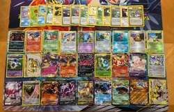 Vintage & Modern Pokemon Card Lot Holo Etc Charizard Venusaur Blastoise - Image 1